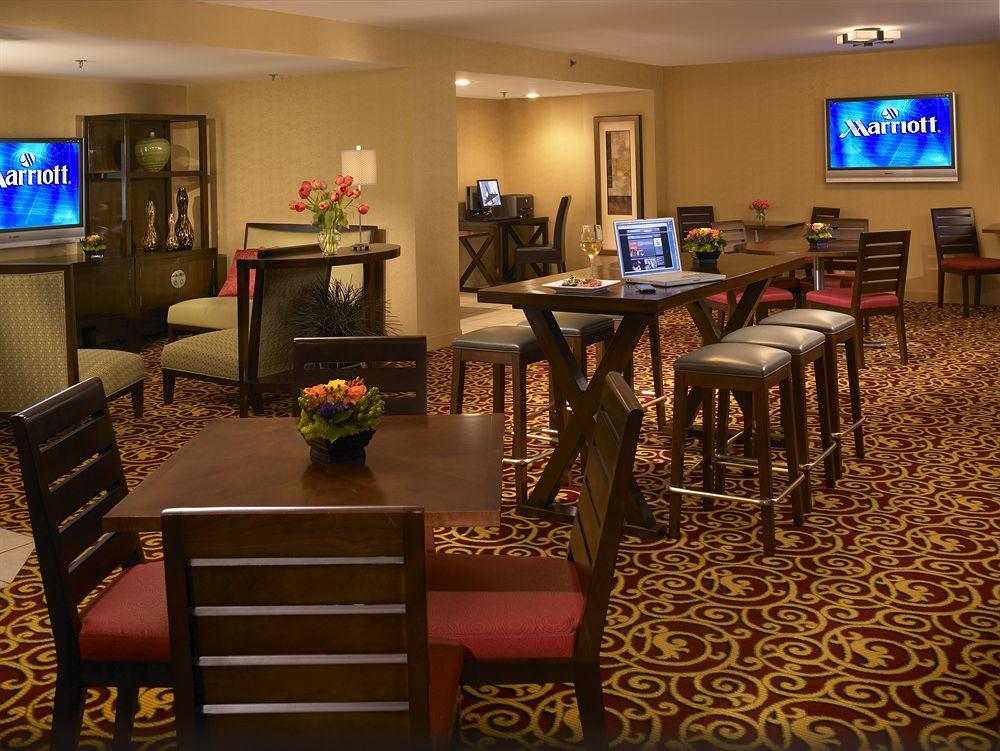 ดีทรอยต์ แมริออท ทรอย Hotel ภายนอก รูปภาพ