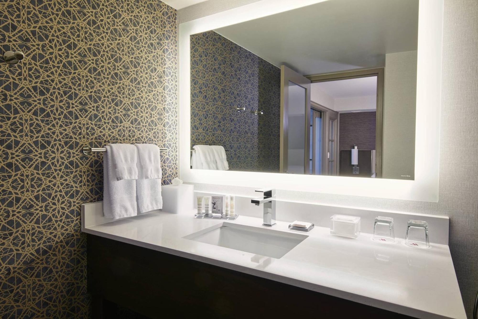 ดีทรอยต์ แมริออท ทรอย Hotel ภายนอก รูปภาพ